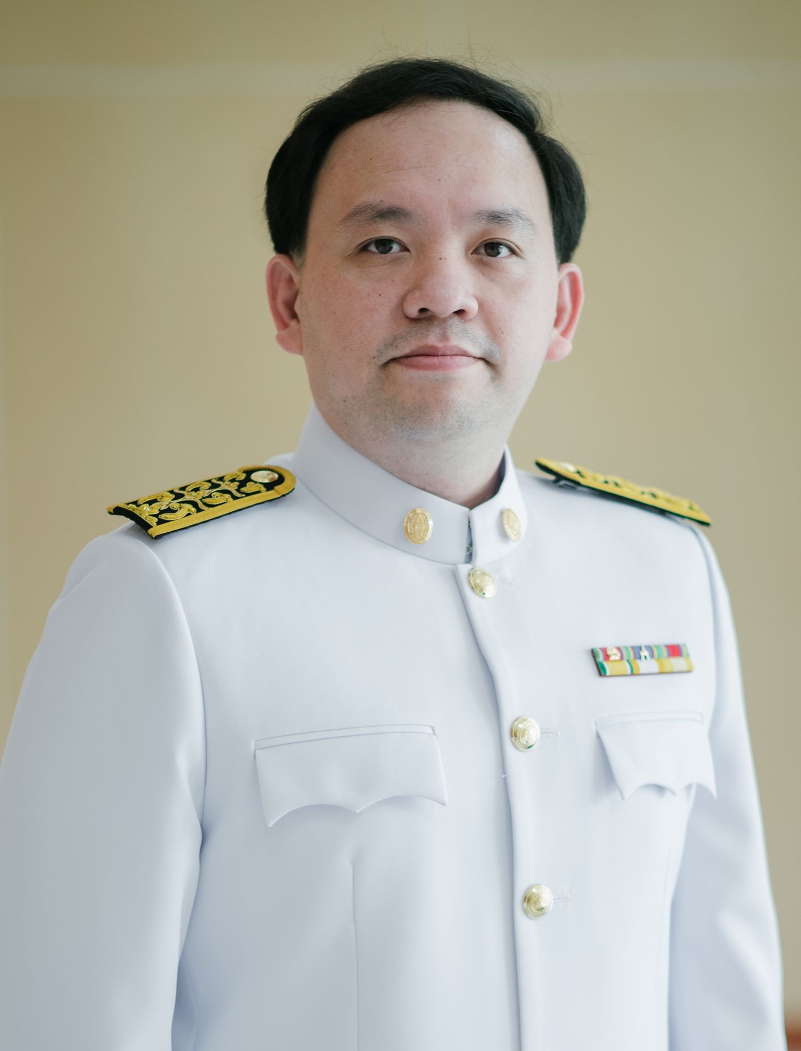 ผู้ช่วยศาสตราจารย์สุรชัย อุฬารวงศ์